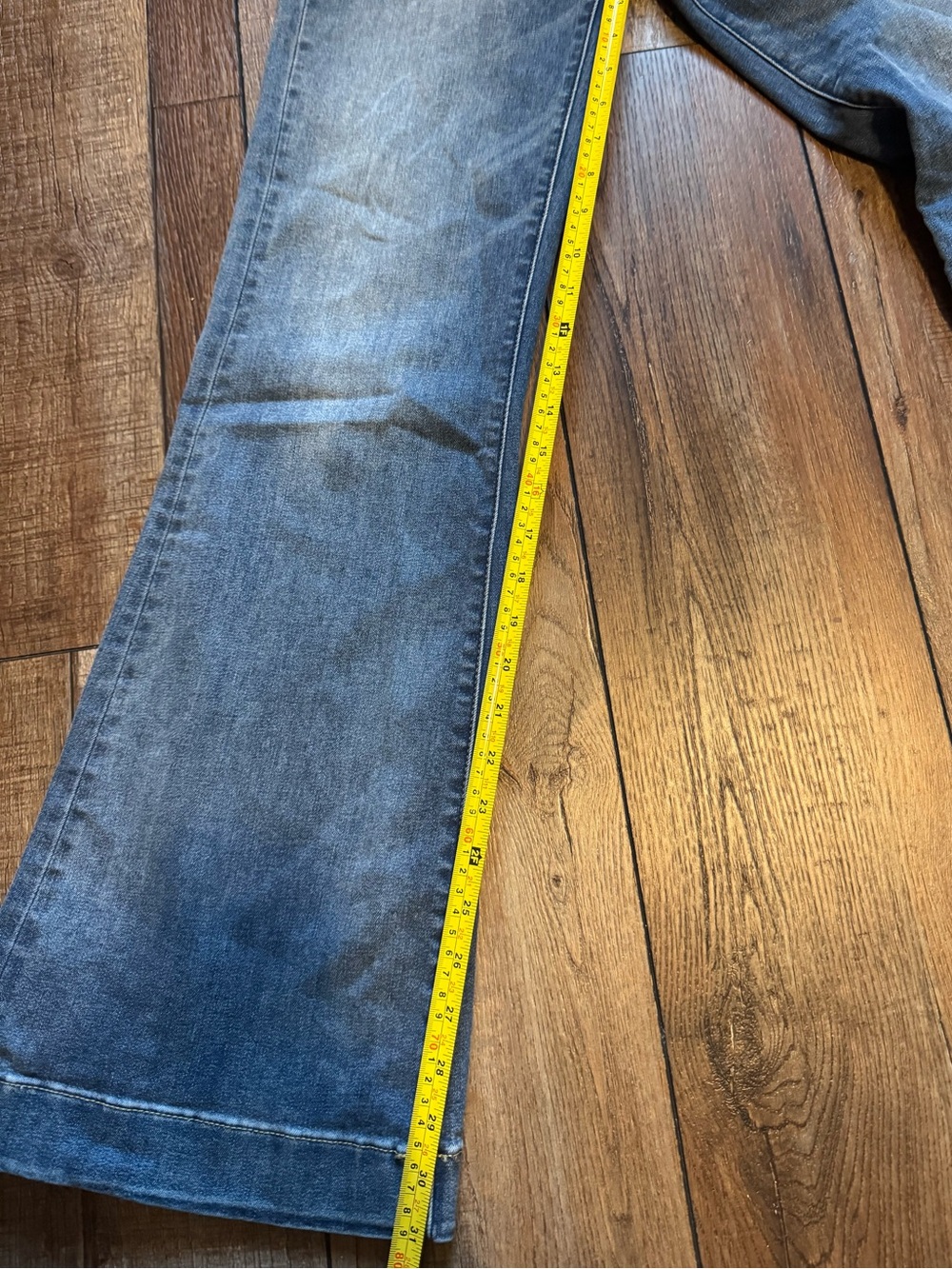 7 For All Man Kind DOJO Denim Jeans with Back Pocket Stitching - Picture 7 of 9
